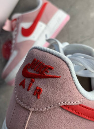 Кроссовки Nike Air Force 1 Low Valentine's Day Love Letter живое фото 4